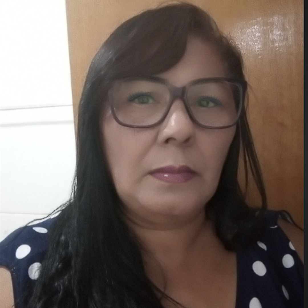 <em>Marcela Romisonco</em>